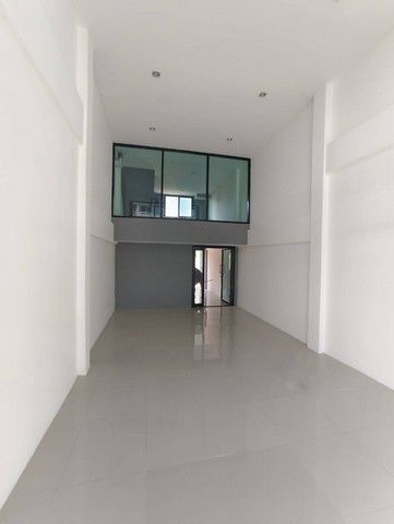 ให้เช่า โฮมออฟฟิศ 3.5 ชั้น ใกล้รถไฟฟ้าสายสีชมพู รามอินทรา กม.9