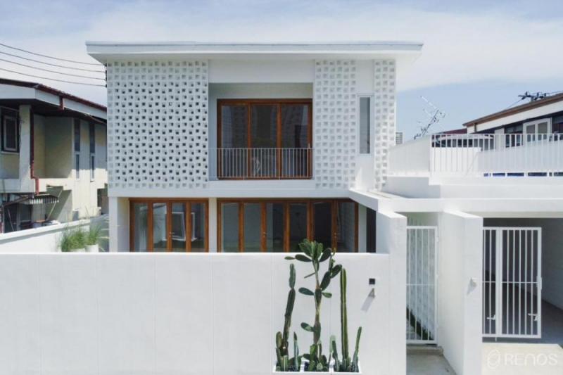 ขายบ้าน  ย่านถนนพระราม 9  ขนาดพื้นที่: 60 ตารางวา 3ห้องน้ำ 5 ห้องนอน 