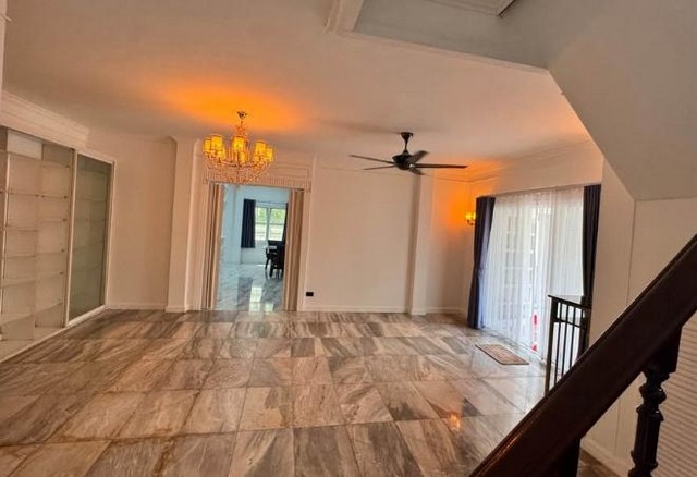 ให้เช่าบ้านเดี่ยว 2 ชั้น 90 ตรว. หมู่บ้านเอเวอร์กรีน ซอยบางนา-ตราด 56 เขตบางนา