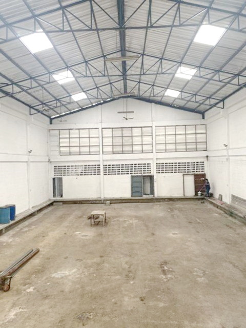 ให้เช่าโกดัง โลตัส 1.4กม.สุขสวัสดิ์72-80 ถูกที่สุดในโลก ตรม.ละ 50 บาท-ตร.ม. มีชั้นลอย 2 ชั้น.พระจอมเกล้า 6.7กม. ตลาดประชาอุทิศ 90 2 กม.