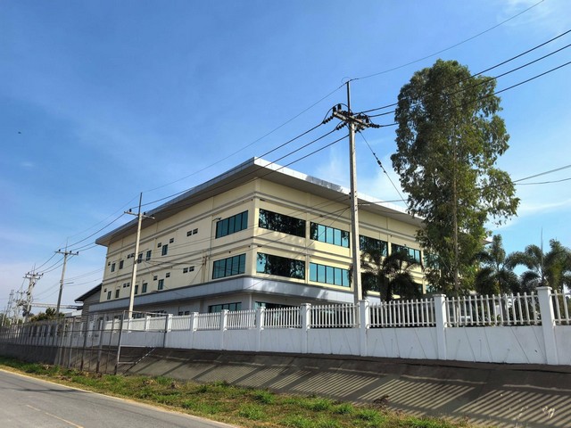 ขายที่ดินพร้อมโรงงานชลบุรี เนื้อที่​  57-3-58 ไร่ พร้อมใบอนุญาตโรงงาน รง.4  ผังสีเหลือง