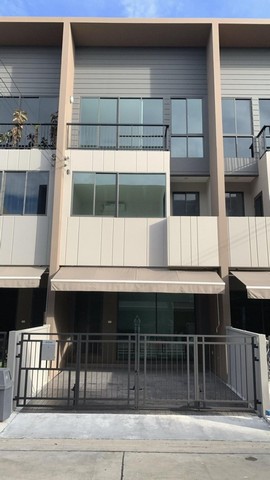 รหัสC6707 ให้เช่าทาวน์โฮม 3 ชั้น โครงการบ้านกลางเมือง ลาดพร้าว-เสรีไทย ใกล้สวนสยาม