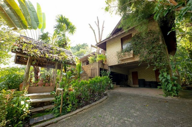 ลดราคาขายบ้าน 2 ชั้น สไตล์ล้านนาคลาสสิค แม่แรม แม่ริม 