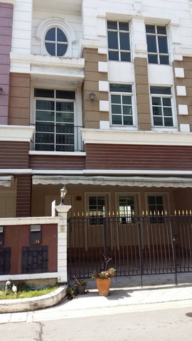 ทาวน์โฮม 4ชั้น โครงการพลัส ซิดี้ พาร์ค สุขุมวิท 101/1 วชิรธรรมสาธิต