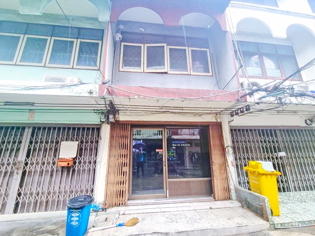 ให้เช่าบ้าน อาคารพาณิชย์  3ชั้น  ทางด่วน ดินแดง ARLราชปรารภ20-24  BTSอนุสาวรีย์ชัย ประตูน้ำ ดินแดง ใกล้ตลาด 3นอน 3น้ำ