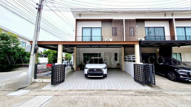 ทาวน์โฮม เดอะ คอนเนค 41 แจ้งวัฒนะ-ติวานนท์ หลังมุม ถูกสุดในโครงการ