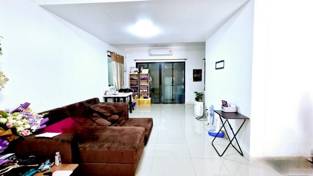 ทาวน์โฮม เดอะ คอนเนค 41 แจ้งวัฒนะ-ติวานนท์ หลังมุม ถูกสุดในโครงการ