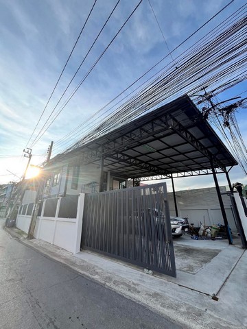 รหัสC6716 ให้เช่าบ้านเดี่ยว เพิ่งรีโนเวทใหม่ ย่านถนนเพชรเกษมซอย20 ใกล้MRT บางไผ่ และBTS บางหว้า