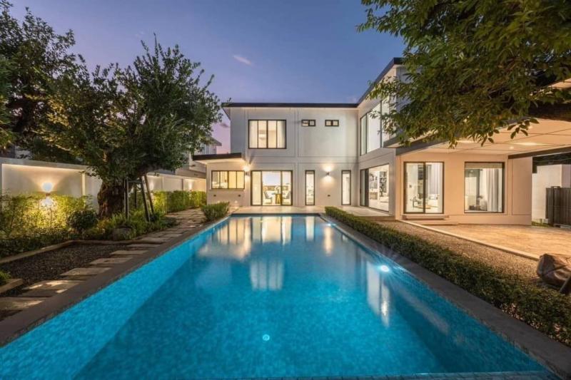 ให้เช่าบ้านหรู 130,000 บาท/เดือน Luxury Pool Villa บนทำเลทอง​ โซนแม่เหียะ ตกแต่งเรียบหรู โปร่งโล่ง เป็นส่วนตัว ตอบโจทย์ทุกไลฟ์สไตล์