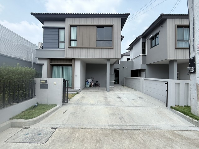 ขายบ้านแฝด Venue flow Tiwanon Rangsit พร้อมอยู่ ตำบลบางกะดี อำเภอเมือง จังหวัดปทุมธานี