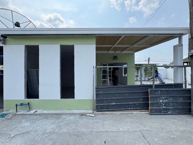 KDH0100 ขายทาวน์เฮ้าส์ จันทร์อำนวย (พนัสนิคม หน้าวัดพระธาตุ) ขนาด 47.2 ตร.วา 1ชั้น หลังมุม