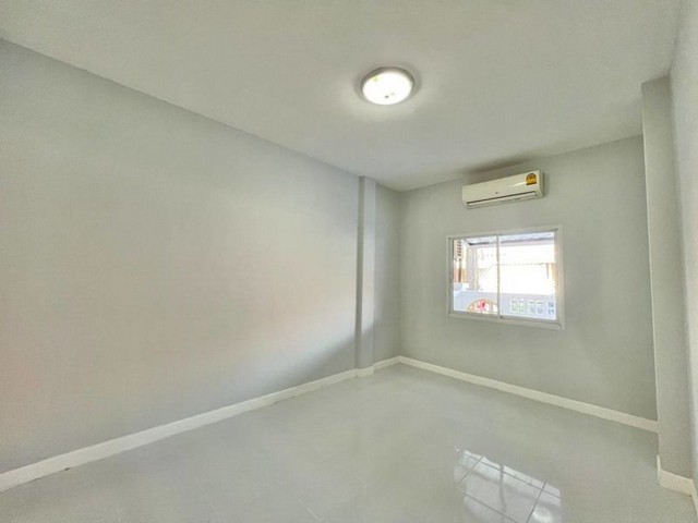 KDH0098 ขายทาวน์เฮ้าส์ทรัพย์รุ่งเรืองซิตี้1  (บ้านเก่า-พานทอง) ขนาด 19.5 ตร.วา ชั้นเดียว