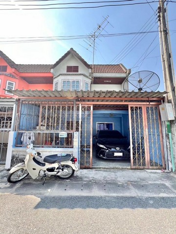 KDH0096 ขายทาวน์เฮ้าส์ ศรีสุข (บ้านบึง) ขนาด 20 ตร.วา 2 ชั้น 