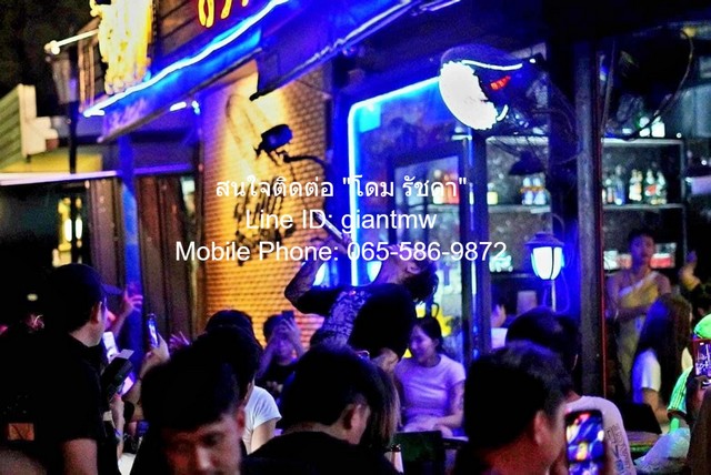   ตึก เซ้งร้านอาหาร (เหล้า) พร้อมอุปกรณ์ หลังห้างซีคอน ศรีนครินทร์ ขนาด 50 โต๊ะ, ราคา 1.5 ล้าน ขนาด = 0 Rai 1 ngan 0 ตารางวา 2 BR 4 BR 1500000 บาท พร้อมอยู่!