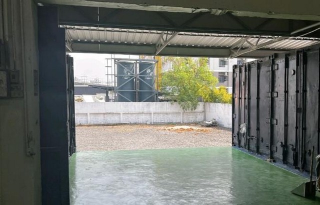 ให้เช่าโกดัง เนื้อที่ 3.5 ไร่ พร้อมออฟฟิศ 2 ชั้น ถ.บางนาตราด กม.20 บางพลี สมุทรปราการ ( ผังสีม่วง )