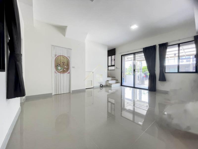 ทาวน์โฮม 2 ชั้น แกรนด์ พลีโน่ ราชพฤกษ์ Grande Pleno Ratchapruek หลังมุม