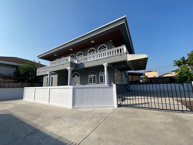 รหัสC6728 ให้เช่าบ้านเดี่ยว 2ชั้น ย่านอ่อนนุช ใกล้ถนนศรีนครินทร์ เหมาะทำโฮมออฟฟิศและพักอาศัย