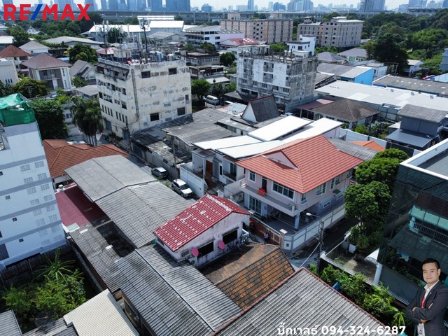 ที่ดิน ประชาชื่น 6 บางซื่อ เลียบคลองประปา พื้นที่ 44 ตร.ว. ใกล้สถานีรถไฟฟ้า MRT เตาปูน  และ สถานีบางซื่อ ทำเลดีใกล้เมือง