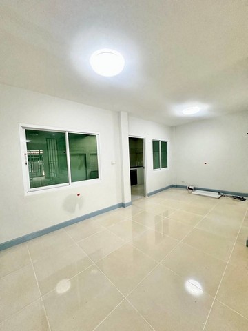 KDH0103 ขายทาวน์เฮ้าส์ ทรัพย์รุ่งเรืองซิตี้2  (บ้านเก่า-พานทอง) ขนาด 21 ตร.วา  2 ชั้น