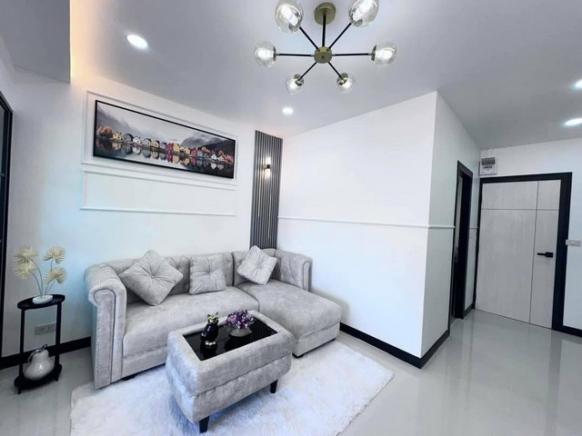 เปิดจองชั้น 12  คอนโดพัทยา ทำเลดี ติดสุขุมวิทพัทยากลาง ห้องรีโนเวทใหม่ ตกแต่งพร้อมอยู่