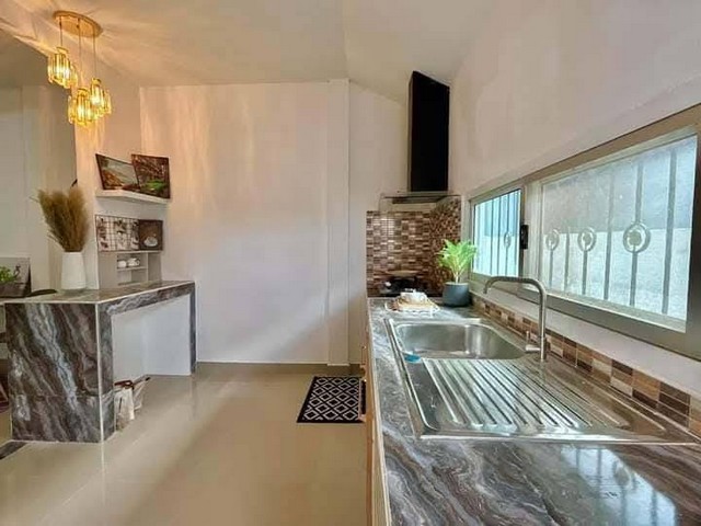 บ้านแฝดพัทยา   ผ่อนตรง  เอกมงคล8 อยู่ในโครงการเดียวกับเอกธารา1 บุญสัมพันธ์1-เขาตาโล