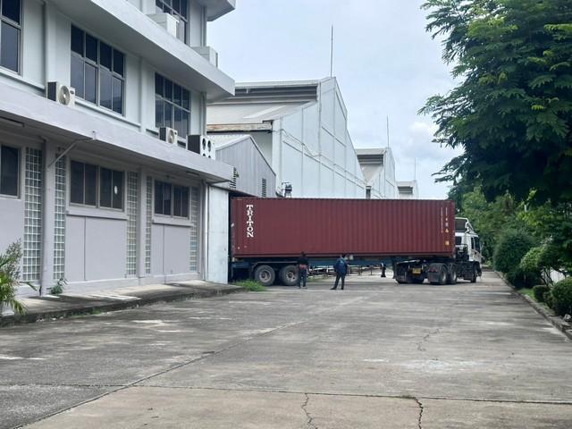 ให้เช่าโกดัง D พื้นที่ 1,728 ตรม. เหมาะทำโชว์รูมรถยนต์ ศูนย์กระจายสินค้า Outlet ใกล้รถไฟฟ้าสายสีเหลือง