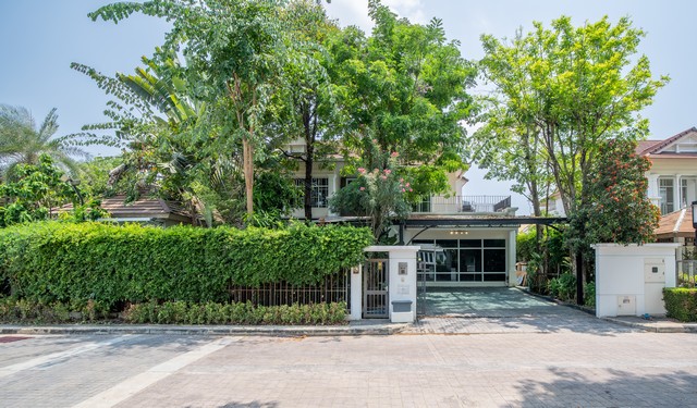 บ้าน บ้านนันทวัน แจ้งวัฒนะ-ราชพฤกษ์  15500000 บาท ใกล้ - ^^