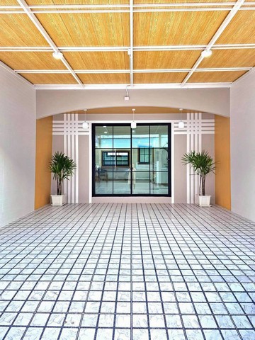 ขายทาวน์เฮ้าส์2ชั้นหมู่บ้านรสสุคนธ์ ในซอนวัดลาดปลาดุ ค้าขายได้