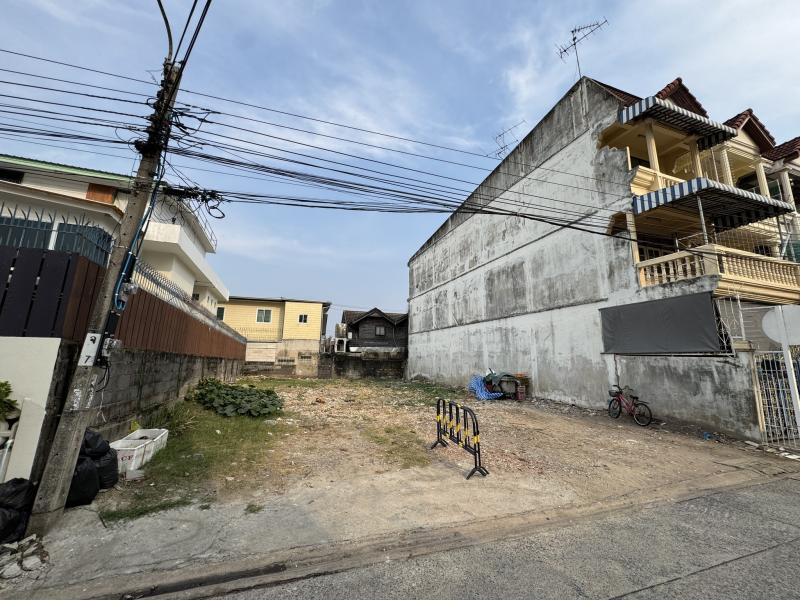 ที่ดินให้เช่า ทำเลทอง! ในราคาที่ถูกสุดคุ้ม โชคชัย 4