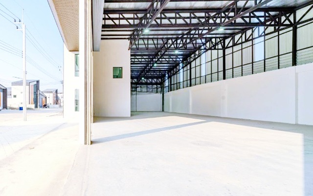 Thai Country Club1กม. ABACบางนา 8กม.  PTTบางนา กม.34 ให้เช่าโกดัง 500 ตร.ม.205ตร.วา. ย่านบางนา-บางบ่อ ทำเลดี ใกล้นิคมอุตสาหกรรมเวลโกรว์