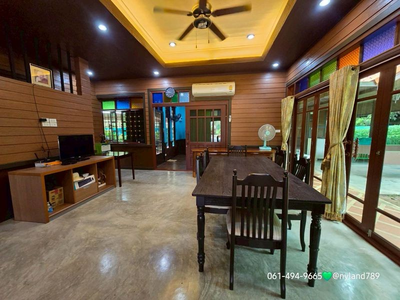 ขายบ้านทรงไทยสุดสวย ต.เขาพระ อ.เมืองนครนายก บ้านสวย ห้องกว้าง สวยทุกห้อง บรรยากาศร่มรื่น มีศาลานั่งเล่นในสวนริมน้ำ