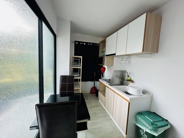 วี คอนโด ศาลายา (V Condo Salaya) ตึก V4  ชั้น 2 ห้องtype B  ขนาดใหญ่กว่าห้องปกติ วิวสนามกอล์ฟ **มีโต๊ะคอม**