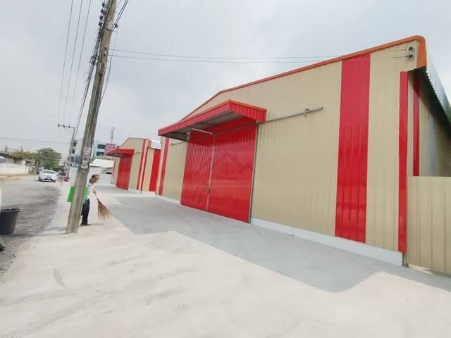 ให้เช่าโกดังสร้างใหม่ 288 ตรม. ถ.สุขาภิบาล 5 ใกล้จุดขึ้น-ลงทางด่วน รถเทรลเลอร์เข้าโกดัง load ของได้