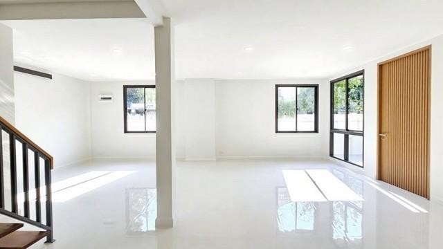 P539 ขาย บ้านแฝด ย่าน สุขุมวิท บางจาก ถนนสุขุมวิท ซอยสุขุมวิท 60/1 แขวงพระโขนงใต้ เขตพระโขนง หลังมุม รีโนเวทใหม่ ใกล้BTSบางจาก