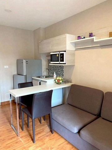 คาซ่า คอนโด ใกล้ม.เชียงใหม่ ห้องสวย เฟอร์ครบ        