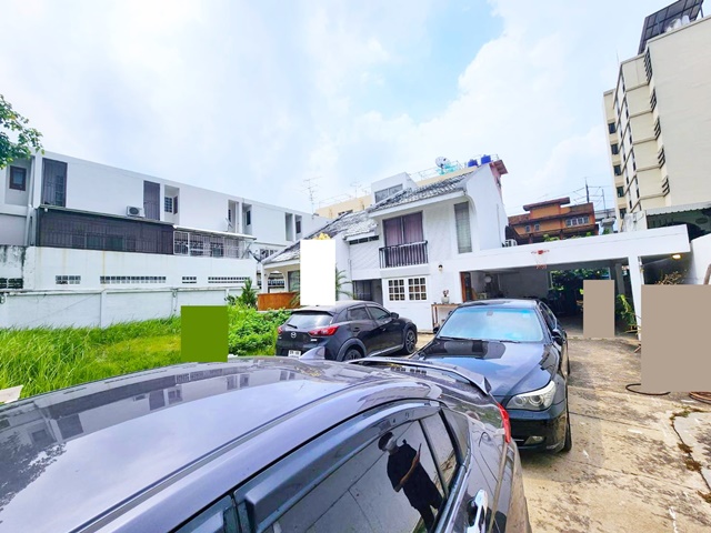 MRTลาดปลาเค้า300ม. ซ.รามอินทรา17-23 10จอดรถ 7นอน คฤหาสน์เดี่ยวให้เช่า 2 ชั้นบ้านเดี่ยว2 หลัง 7นอน ให้เช่า 2 ชั้น 800 ตร.ม.