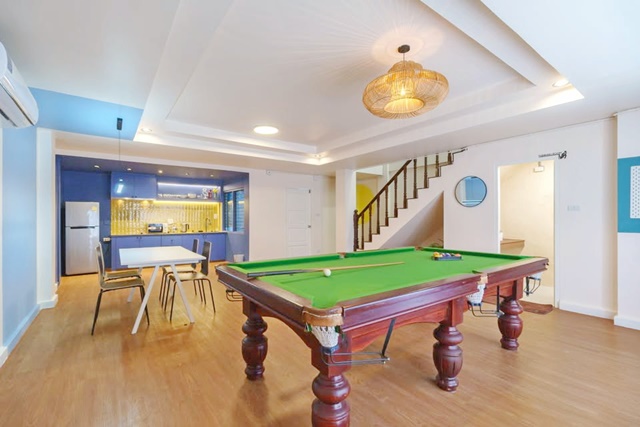 BTSทองหล่อ21-27 ดองกิ มอลล์ 1กม.5น้ำ  ให้เช่าทาวน์โฮม 5ชั้น สุดหรู  5-6นอน 407 ตร.ม. 47ตรว. เอ็มควอเทียร์  1 กม.