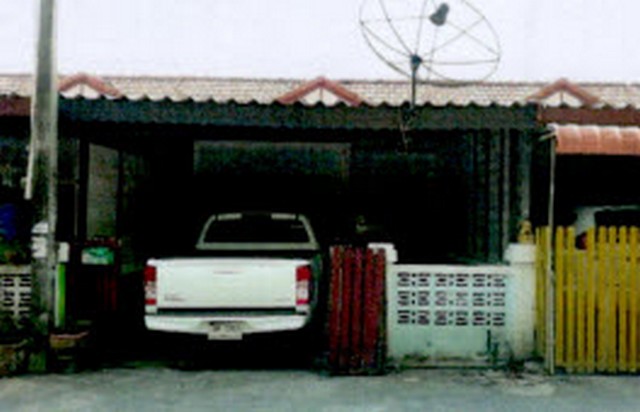 ขายทาวน์เฮ้าส์ชั้นเดี่ยว หมู่บ้าน  นันทสิริ ตำบลบ่อวิน อำเภอศรีราชา ชลบุรี 