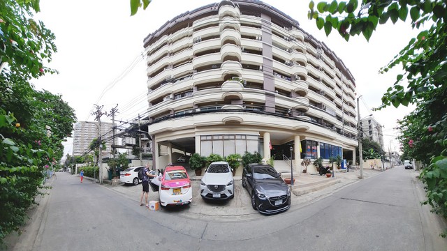 ขาย รัชดาโฮม คอนโด ซอยอินทามระ 49 ซอยรัชดา 17 พร้อมอยู่ ตกแต่งครบแล้ว