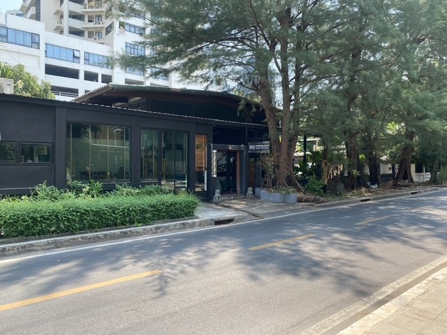 ให้เช่า บ้านสำหรับทำโชว์รูม สตูดิโอ หน้าร้าน สุขุมวิทซอย 53 ขนาด 200ตรม จำนวน 2 ชั้น พร้อมที่จอดรถ ใกล้BTSทองหล่อ