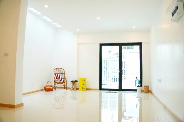 BTS อุดมสุข 400ม. สุขุมวิท101-103 รีโนเวทใหม่ ขายทาวน์โฮม 3 ชั้น 3นอน 3น้ำ  26 ตร.วา. 165ตร.ม.ย่านธุรกิจ พณิชยการบางนา 2.2 กม. 