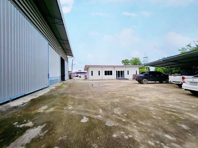 ขายโรงงานทำน้ำมันเตาพนัสนิคมชลบุรี 3 ไร่พร้อมใบอนุญาต 106 พื้นที่สีเหลือง ​ไฟฟ้า 3 เฟส 100