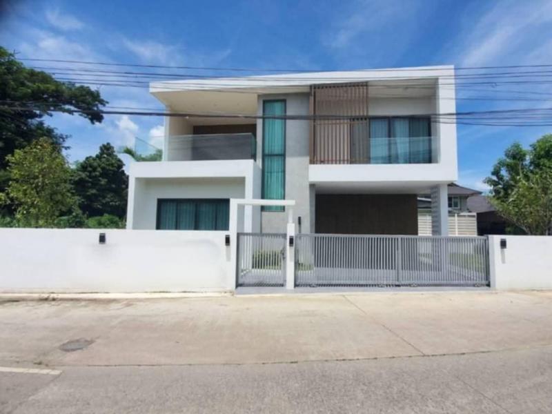 โซนสันกำแพง ขายเพียง 4.59 ล้าน 58 ตรว. #บ้านสร้างใหม่ 2 ชั้น #สไตล์โมเดิร์น ทำเลดี เนื้อที่กว้าง #แปลงหัวมุม #น้ำไม่ท่วม