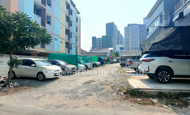 ขายด่วนที่ดิน 348 ตร.ว. ในซอยลาดพร้าว 1 แยก 15 เดินทางสะดวก ใกล้ BTS พหลโยธิน และ MRT ลาดพร้าว