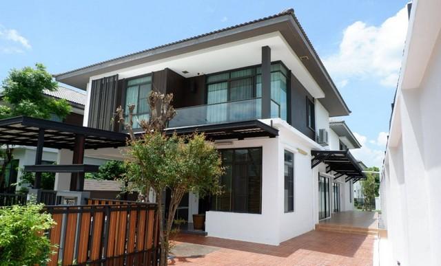 ให้เช่าบ้านเดี่ยว 2 หลังคู่ 118 ตรว. หลังบ้านต่อกัน หมู่บ้านมัณฑนา รามอินทรา-วงแหวน ใกล้แฟชั่นไอแลนด์