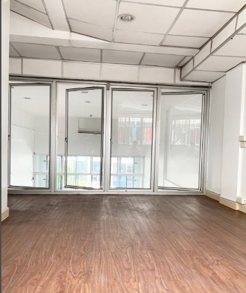 ให้เช่าโฮมออฟฟิศ 4.5 ชั้น สุชุมวิท 36 ใกล้ BTSทองหล่อ