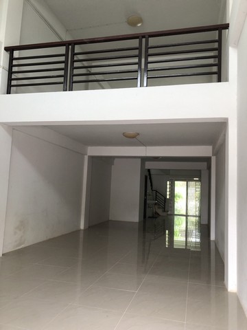 ID :  DSL-245 SALE ขาย ตึก อาคารพาณิชย์ ถ.ราชพฤกษ์ 6900000 thb 1Bedroom4Bathroom พ.ท. 25 ตร.วา ใกล้ อยู่ตรงข้ามเซ็นทรัลราชพฤกษ์ (เวสต์วิลล์) และห่างโรงพยาบาลสัตว์ เวสต์วิลล์ ราชพฤกษ์ ประมาณ 300 ม. บรรยากาศน่าอยู่