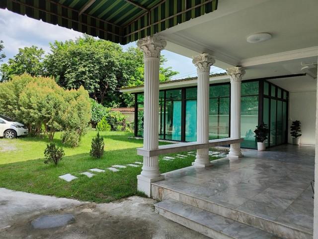 ให้เช่าบ้านเดี่ยว 2 ชั้น 180 ตรว. ย่านลาดพร้าว 130 รามคำแหง 81 ตกแต่งพร้อมเฟอร์นิเจอร์