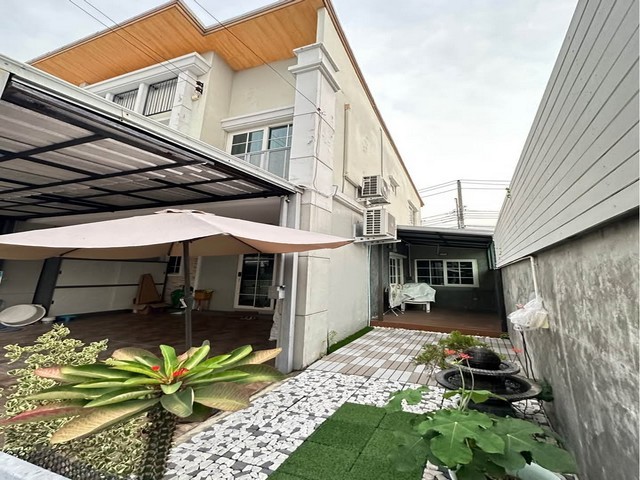 P545 ขายทาวน์โฮม 2 ชั้น ทาวน์โฮม โกลเด้น ทาวน์ รามอินทรา – คู้บอน Golden Town Ramintra – Khubon ซอยคู้บอน 27 แยก 17