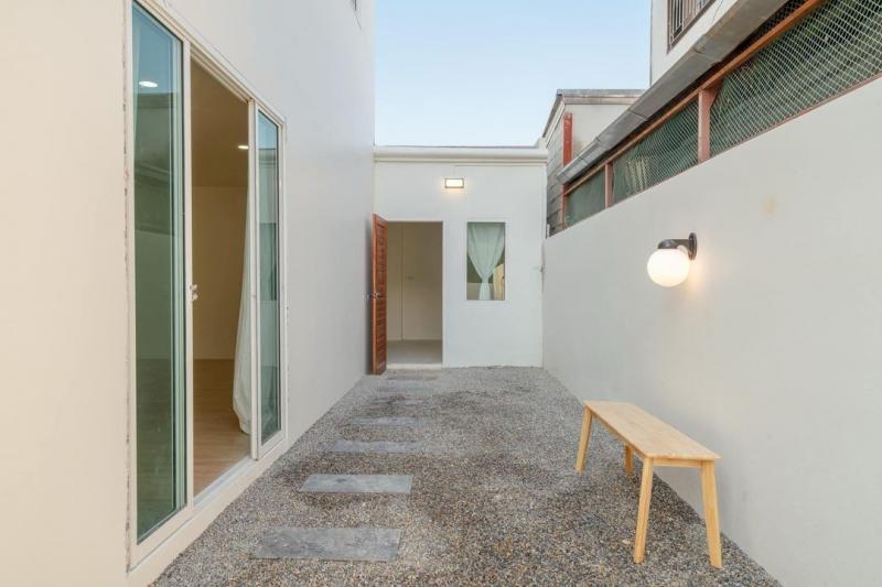 บ้านสวย สุดคิ้วท์ ขายเพียง 2.29 ล้าน 34 ตรว. #โซนหางดง #สไตล์มินิมอล มีพื้นที่ด้านข้าง พร้อมสวนหน้าบ้าน #ซื้ออยู่เองหรือปล่อยเช่าได้